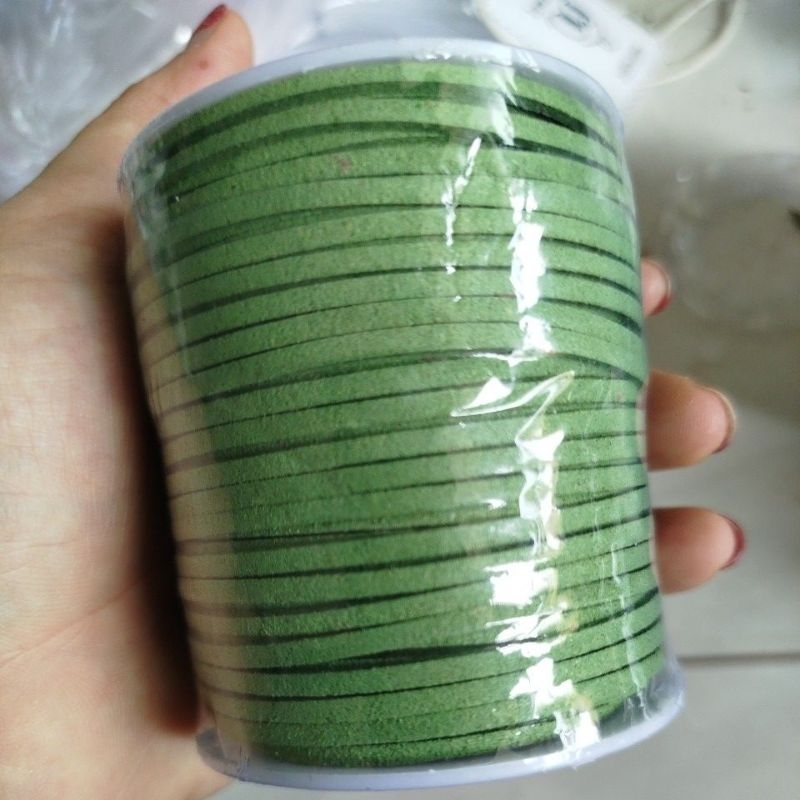 1 cuộn dây da lộn 2mm , dây da nhung, dây nhung làm vòng, dây đan vòng tay, vòng cổ