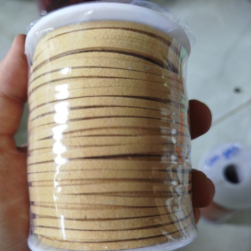 1 cuộn dây da lộn 2mm , dây da nhung, dây nhung làm vòng, dây đan vòng tay, vòng cổ