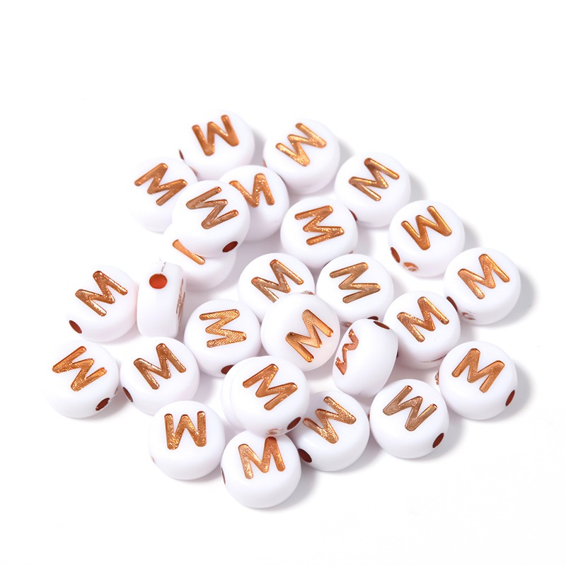 (chọn chữ) 50- 100 chữ nền trắng chữ vàng gold 4x7mm CÓ LỖ XỎ làm vòng hạt