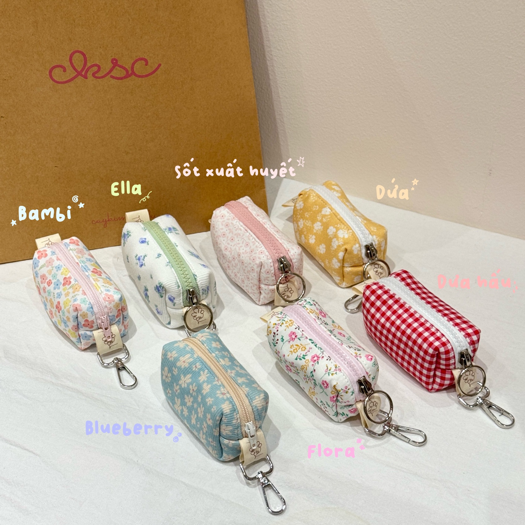 Bag charm 8x4x4