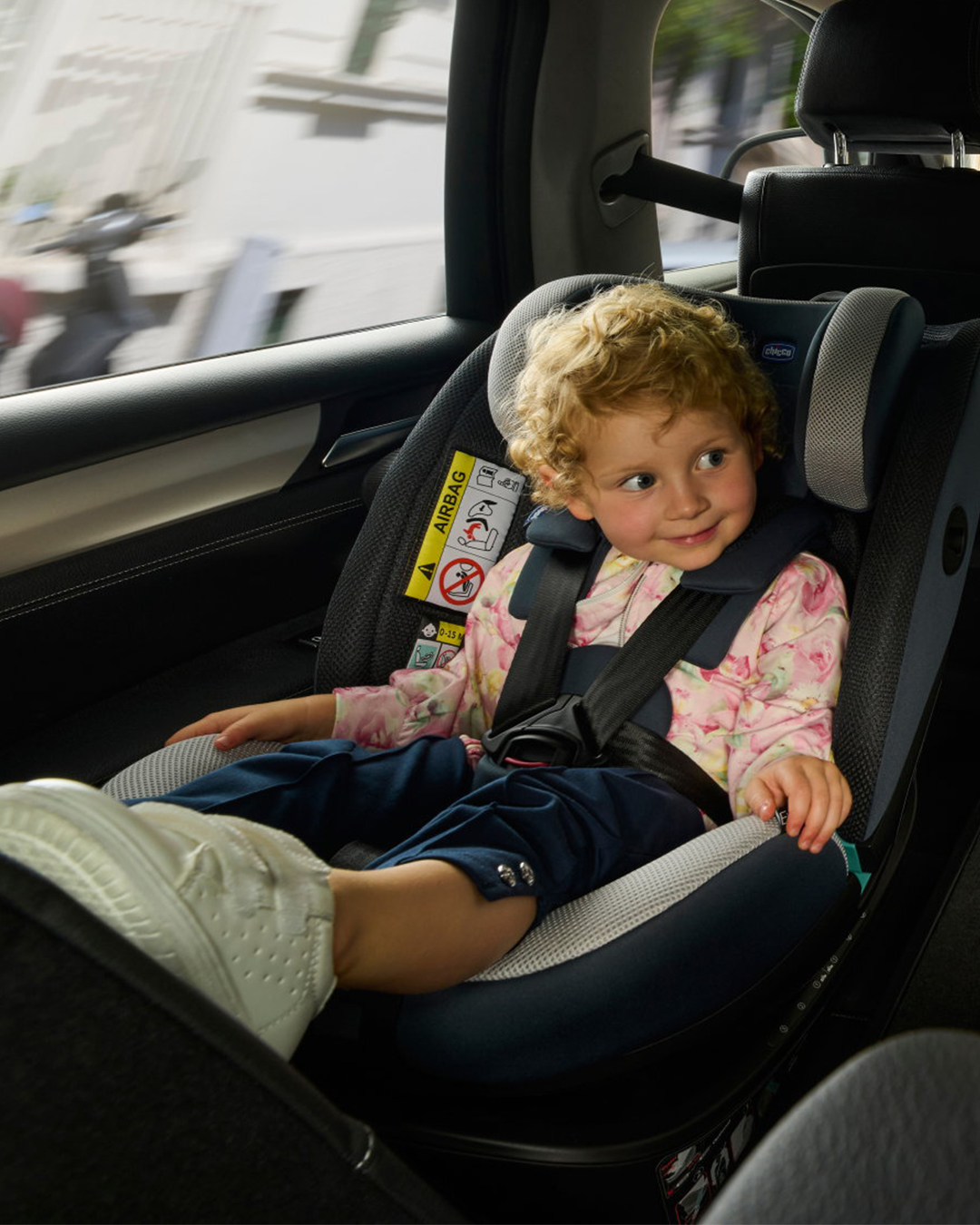 Ghế ô tô Chicco EverOne xoay 360˚ ISOFIX - Màu đen