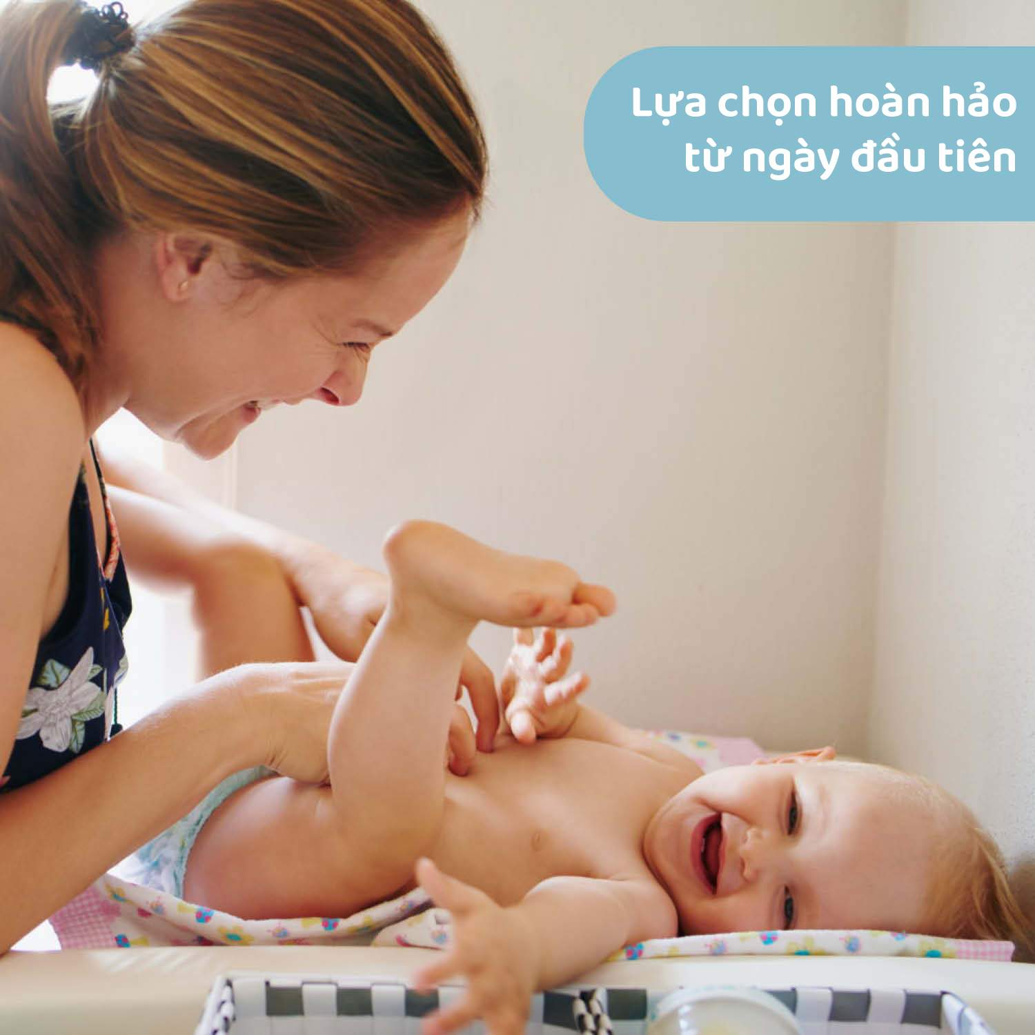 Kem hăm 4in1 chứa Kẽm oxide và Panthenol Chicco Natural Sensation 0M+ 100ml