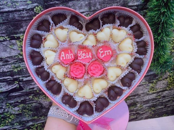 Hộp Socola Valentine Tp Vinh - Quà Tặng 14/2. Giao Miển Phí tận Nơi