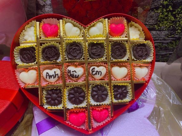 Hộp Socola Valentine Tp Cao Lãnh - Quà Tặng 14/2. Giao Miển Phí tận Nơi