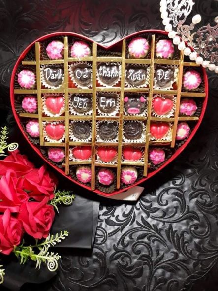 Hộp Socola Valentine Tp Điện Biên Phủ - Quà Tặng 14/2. Giao Miển Phí tận Nơi