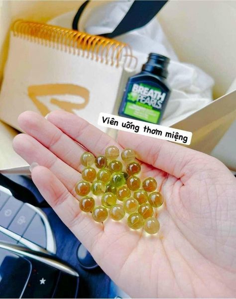 Viên uống ngậm thơm miệng Breath pearls hộp 50 viên của Úc