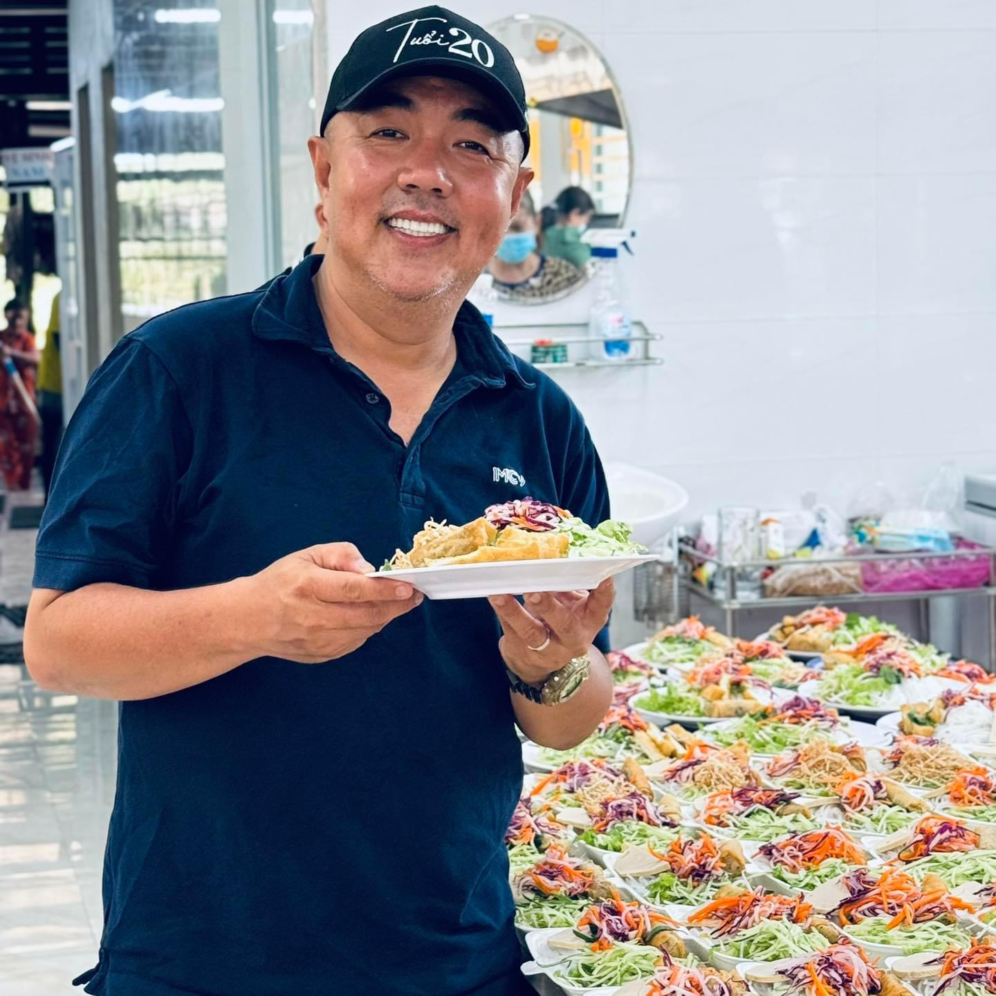 VỊ KHÁCH ĐẶT BIỆT CỦA BẾP ĂN NGHĨA TÌNH