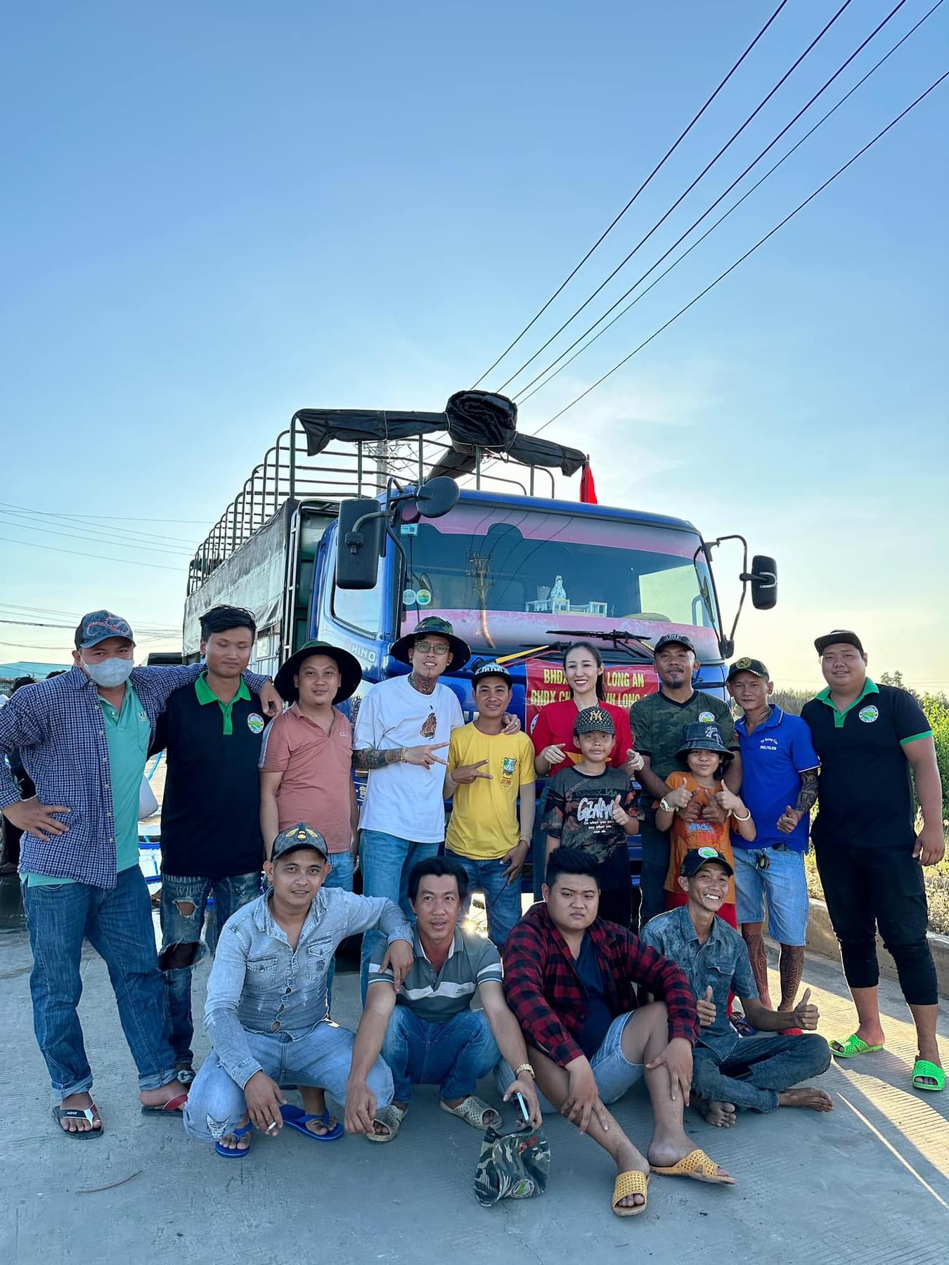 GIỌT NƯỚC NGHĨA TÌNH VỚI BÀ CON LONG AN