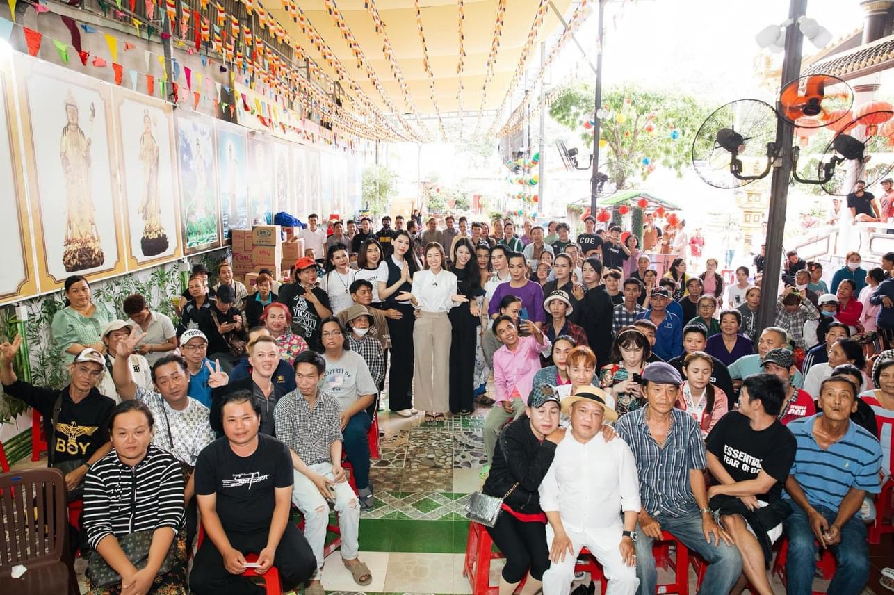 TRI ÂN ĐỜI - GỬI NGÀN LỜI YÊU THƯƠNG