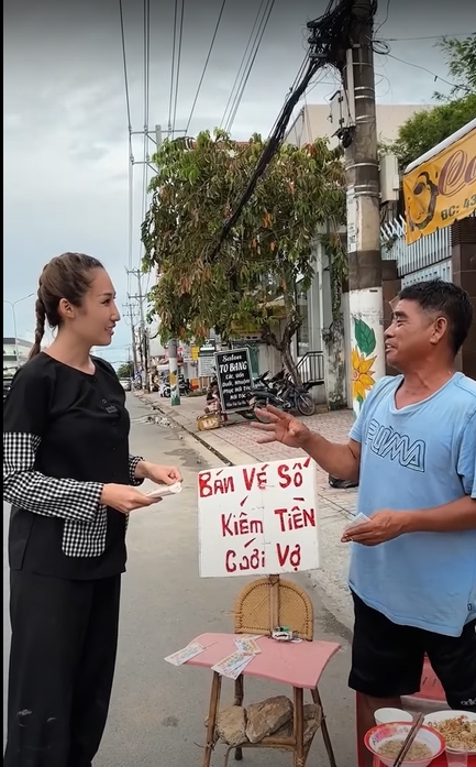 ỦNG HỘ CHÚ VÉ SỐ KIẾM TIỀN CƯỚI VỢ