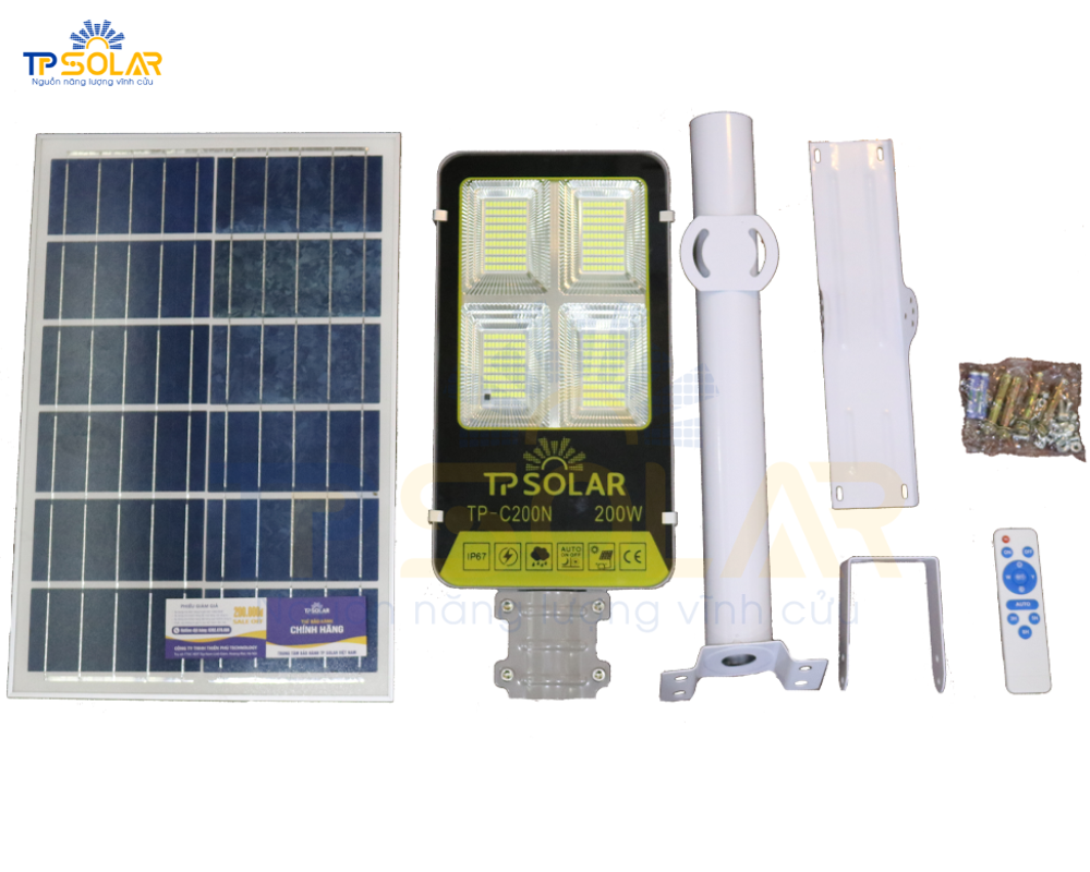 den-ban-chai-nang-luong-mat-troi--200W-tp-solar-4
