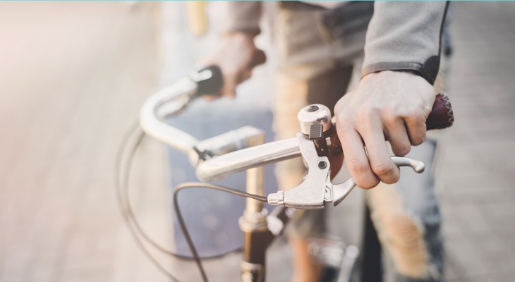 tay-phanh-xe-dap-long-nguyen-nhan-va-cach-khac-phuc-hieu-qua