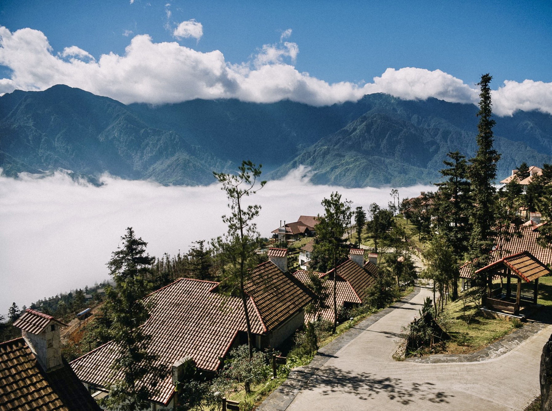 [ TOUR SAPA ] Sapa - Moana - Cát Cát - Fansipan 3N2D ( Khách sạn 4 sao Highland Resort / BB Resort )