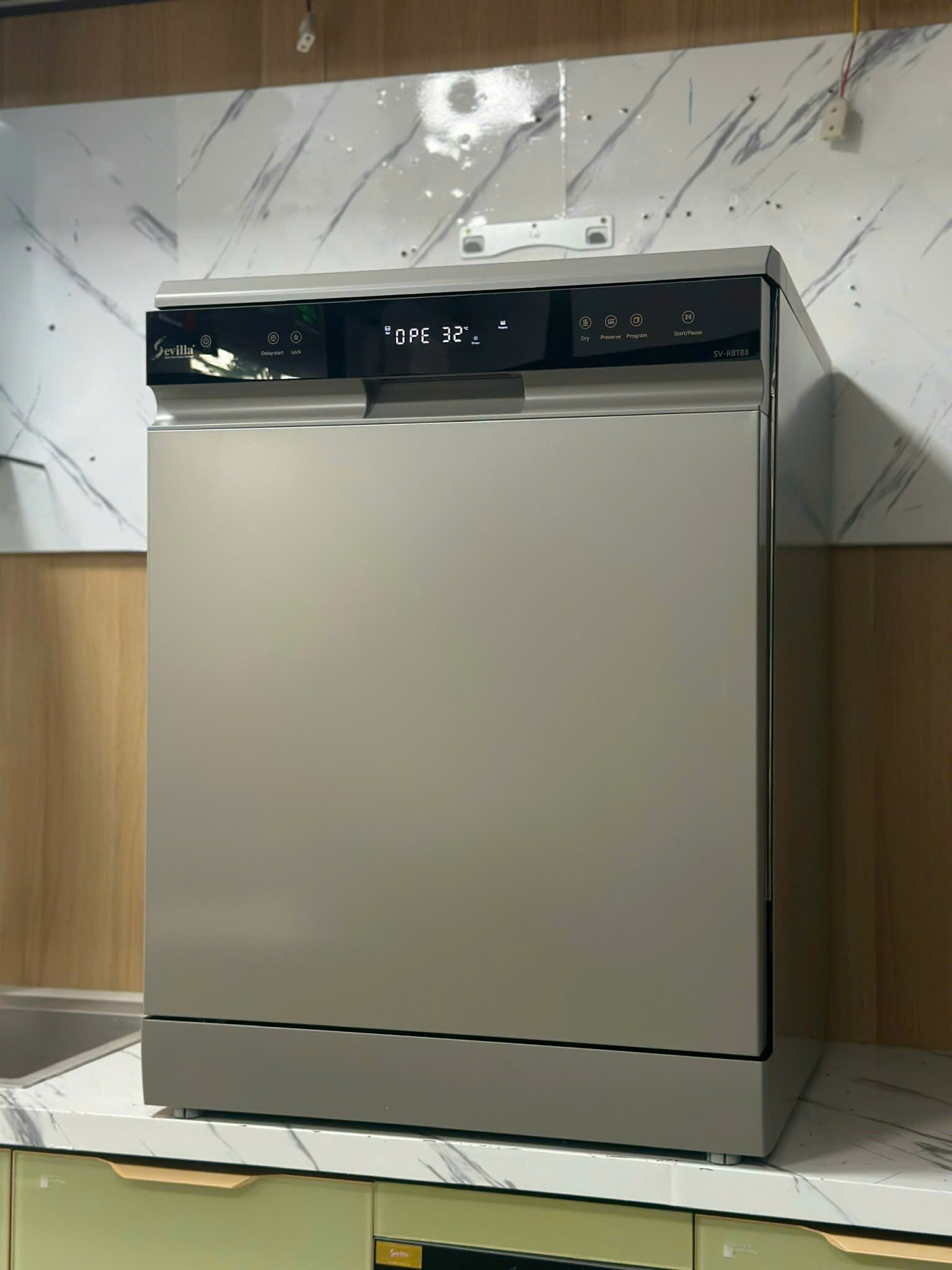 Máy rửa bát Sevilla SV-RBT90