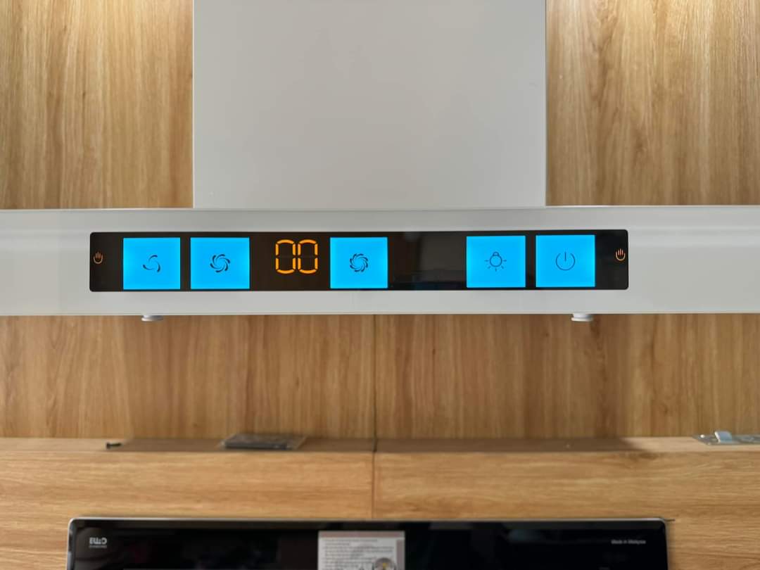 Hình ảnh thực tế máy hút mùi Latino T68Plus