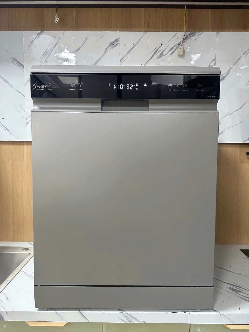 Máy rửa bát Sevilla SV - RBT88