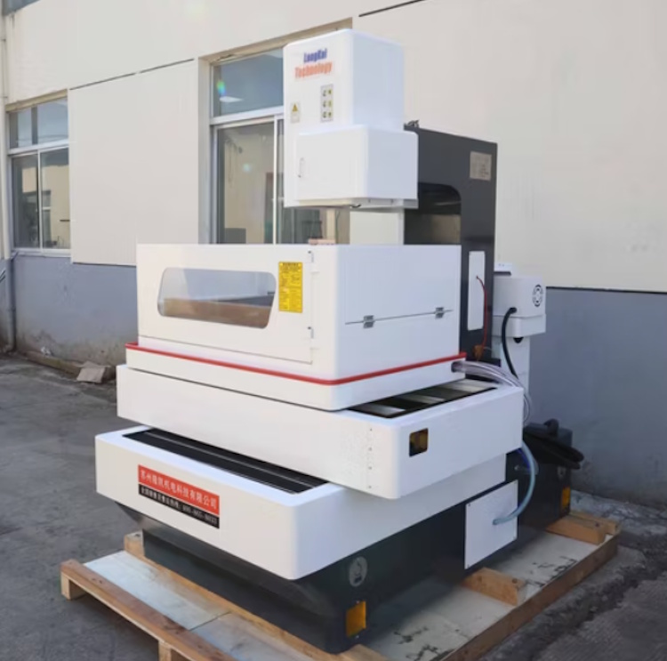 Máy cắt dây CNC EDM Lk630s