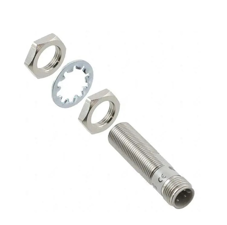 Cảm biến tiệm cận E2E-X3D1-M1G Omron