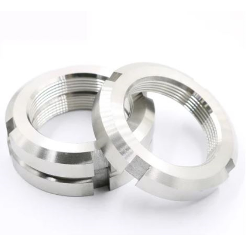 Đai ốc xẻ rãnh DIN 981