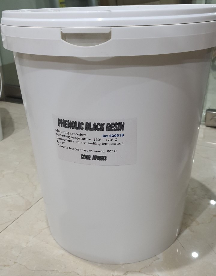 Bột Đúc Mẫu Nóng Phenolic REMET RFN003 Màu Đen (Thùng 15 Kg)