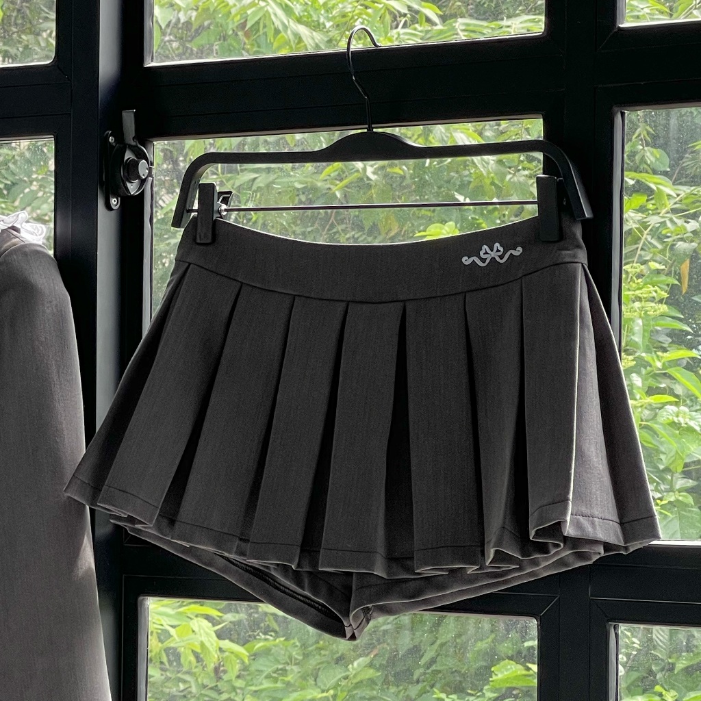 yin skirt