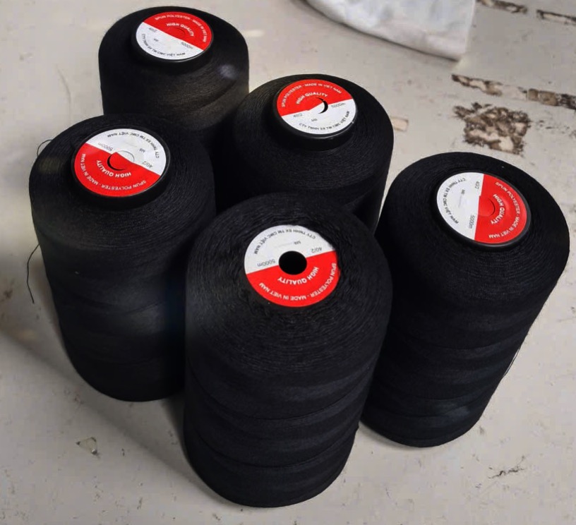 100 cuộn chỉ may, Chỉ may công nghiệp