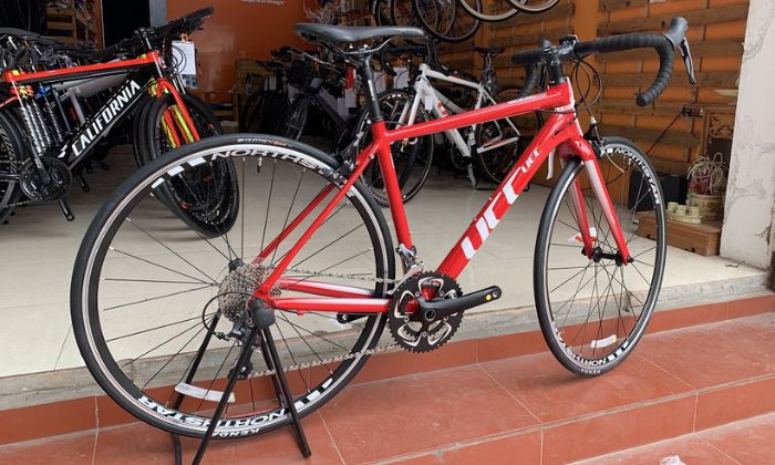 Xe đạp đua UCC Sonic 1 Nhập Khẩu Đài Loan Xuất Âu | Xe Minh Nhật