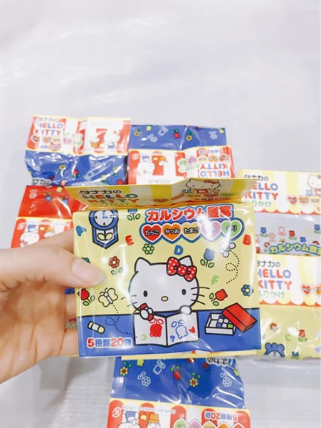 Gia Vị Rắc Cơm Hello Kitty Sanrio Nhật 5 Vị, 20 Gói X 2,4G (9M+)