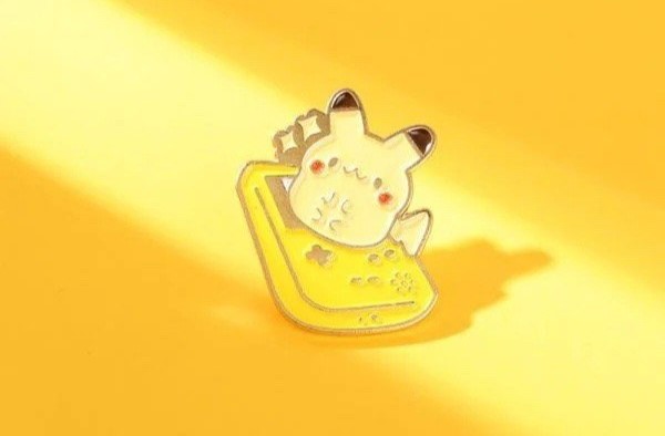 Huy hiệu pin cài áo PIKACHU