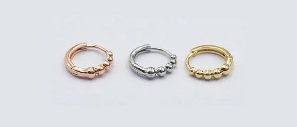 khuyên tai tròn bạc nữ dễ mix đồ nhất