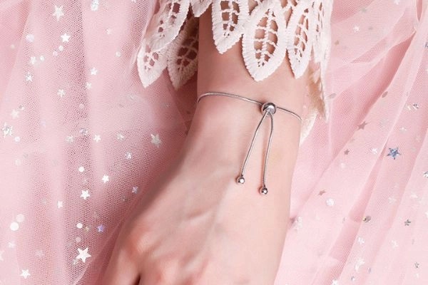  lắc tay nữ đẹp bán chạy