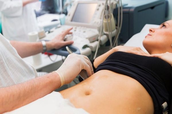 Siêu âm bụng cần chuẩn bị gì? Có cần tháo khuyên rốn không?