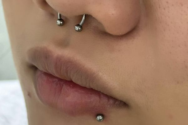 Top 3 vị trí xỏ khuyên trên mặt được lựa chọn nhiều nhất 5/2024