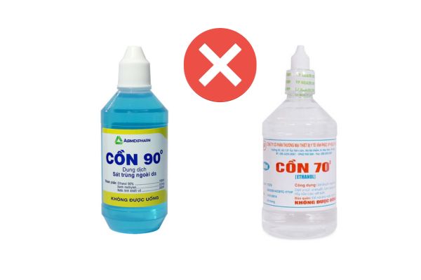 Vệ sinh lỗ xỏ khuyên bị rát