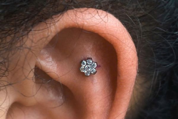 Xỏ Flat bao nhiêu tiền? Xỏ ở đâu uy tín tại Sài Gòn?