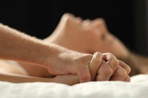 Xỏ khuyên cô bé nên chuẩn bị gì 