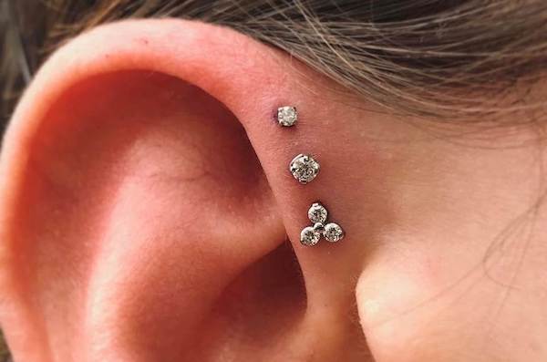 Tổng hợp các vị trí xỏ khuyên tai đẹp - xỏ khuyên tai vị trí forward helix