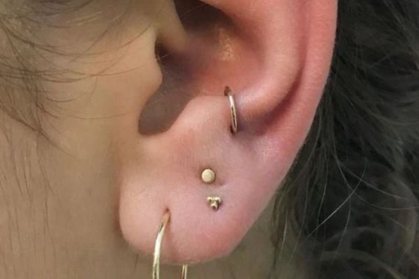 Xỏ khuyên vị trí Anti Tragus đau không?