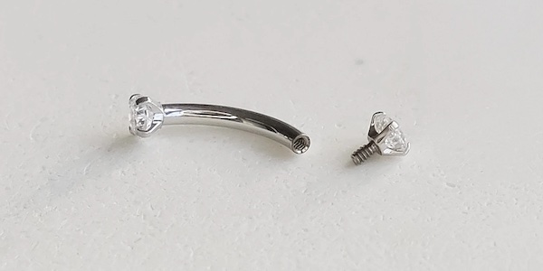 Xỏ Septum đeo khuyên sao cho thẩm mỹ? 