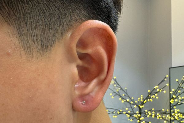 Xỏ thịt tai nam chuẩn, đẹp nhất