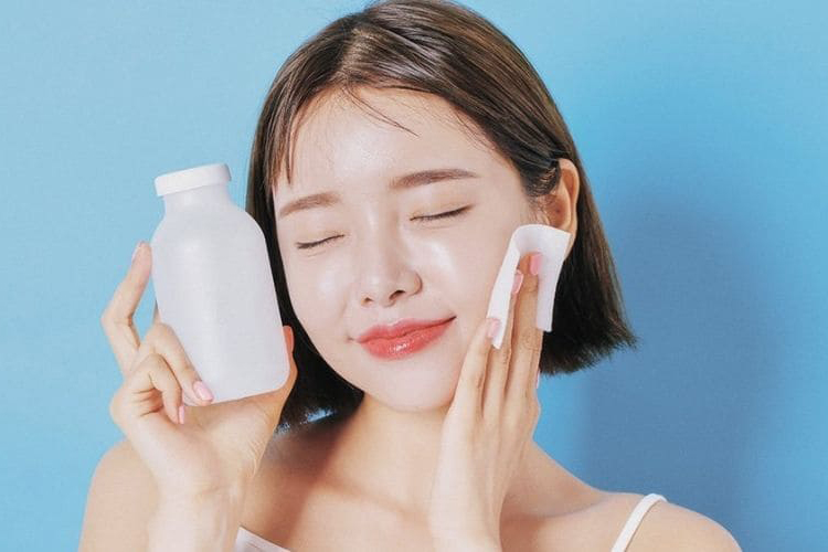 Quy trình chăm sóc da mụn ban đêm 