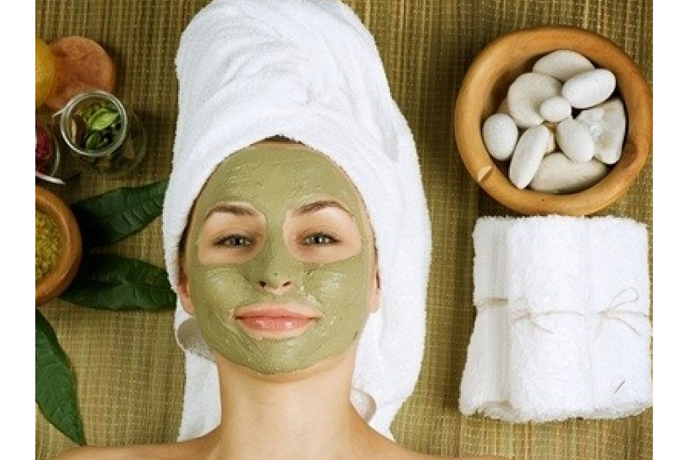 Cách trị thâm mụn nhanh nhất với trà xanh