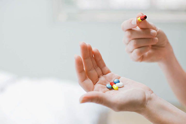 Lưu ý khi sử dụng L-Cystine trị mụn