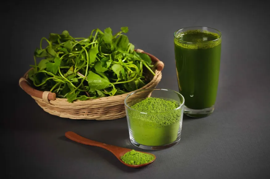 Sử dụng nước rau má
