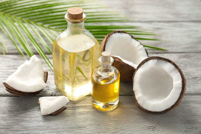 Các axit béo trong dầu dừa đặc biệt có lợi cho da