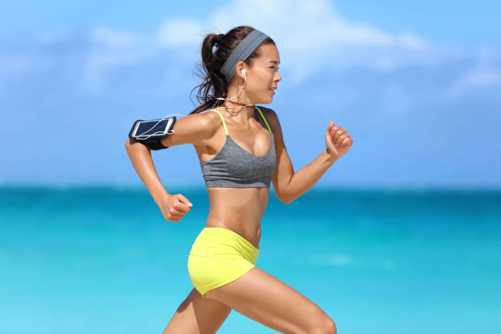 Thực hiện vận động thể chất thường xuyên