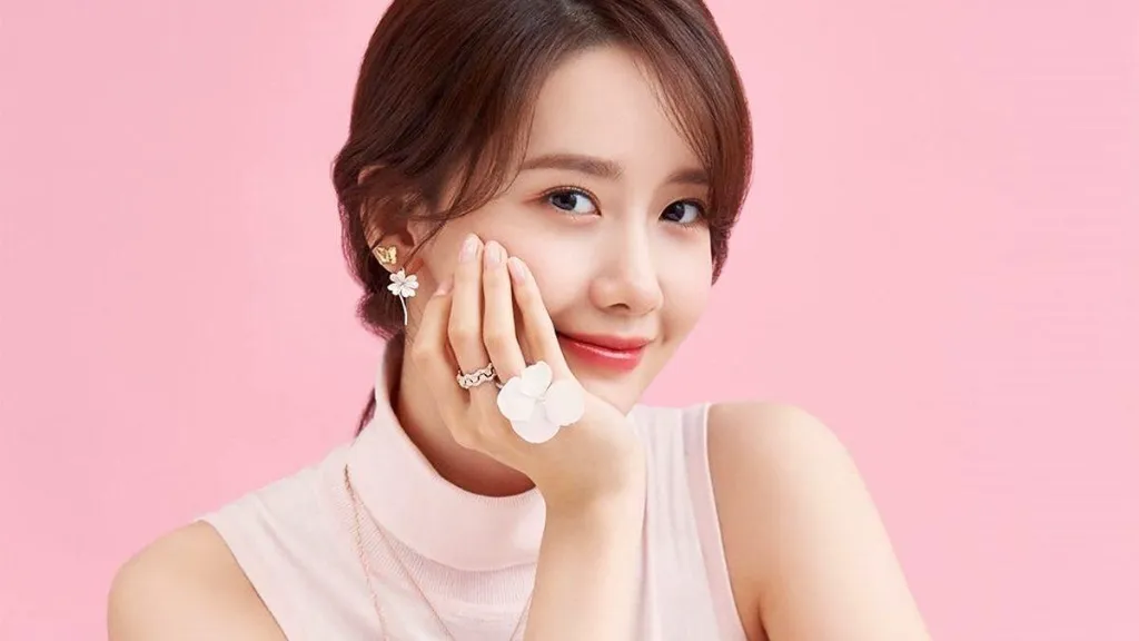 Thành phần L-Cystine giúp duy trì sự tươi trẻ
