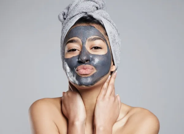 Mặt nạ đất sét -  phương pháp trị mụn cám ở mũi hiệu quả