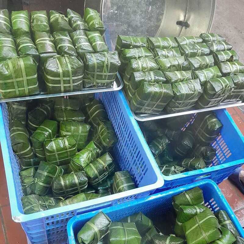 Bánh chưng cốm Mễ Trì
