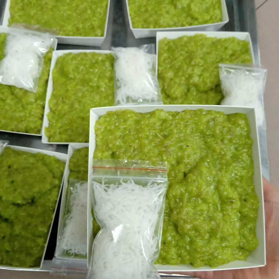 Cốm xào dừa